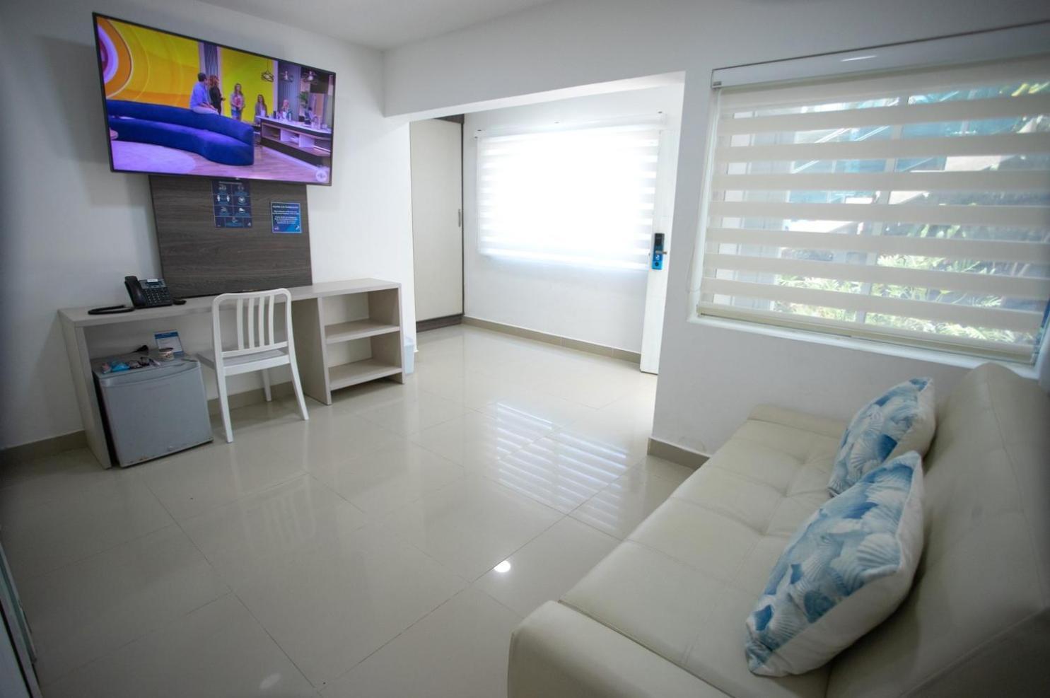 Hotel Poblado Covenas Bagian luar foto